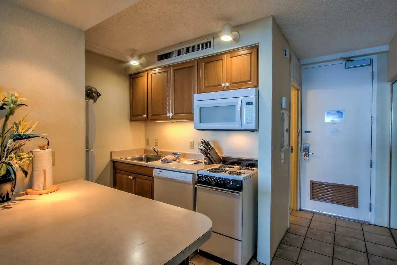 Maui Kai Condos Lahaina Aparthotel