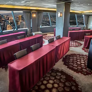 *** Feriested The Strat Hotel, Casino & Tower USA